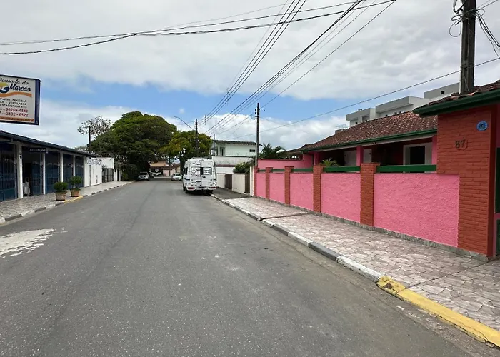 Suítes Casa Rosada Ubatuba